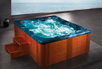 Piscina Idromassaggio - Piscine Vendita Sicilia e SPA Piscina Idromassaggio - Piscine Vendita Sicilia e SPA